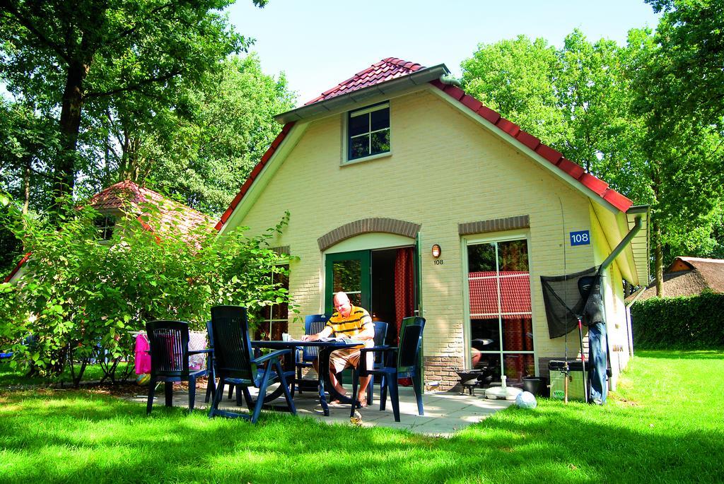 Roompot Recreatiepark De Tolplas Vriezenveen Δωμάτιο φωτογραφία